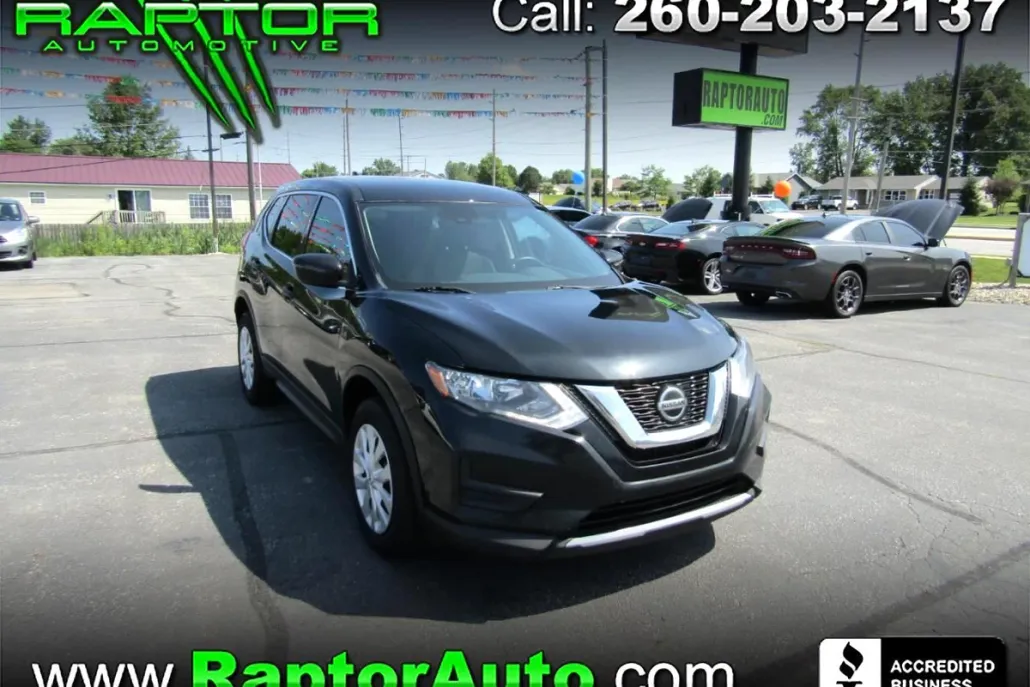 2019 Nissan Rogue S photo 1