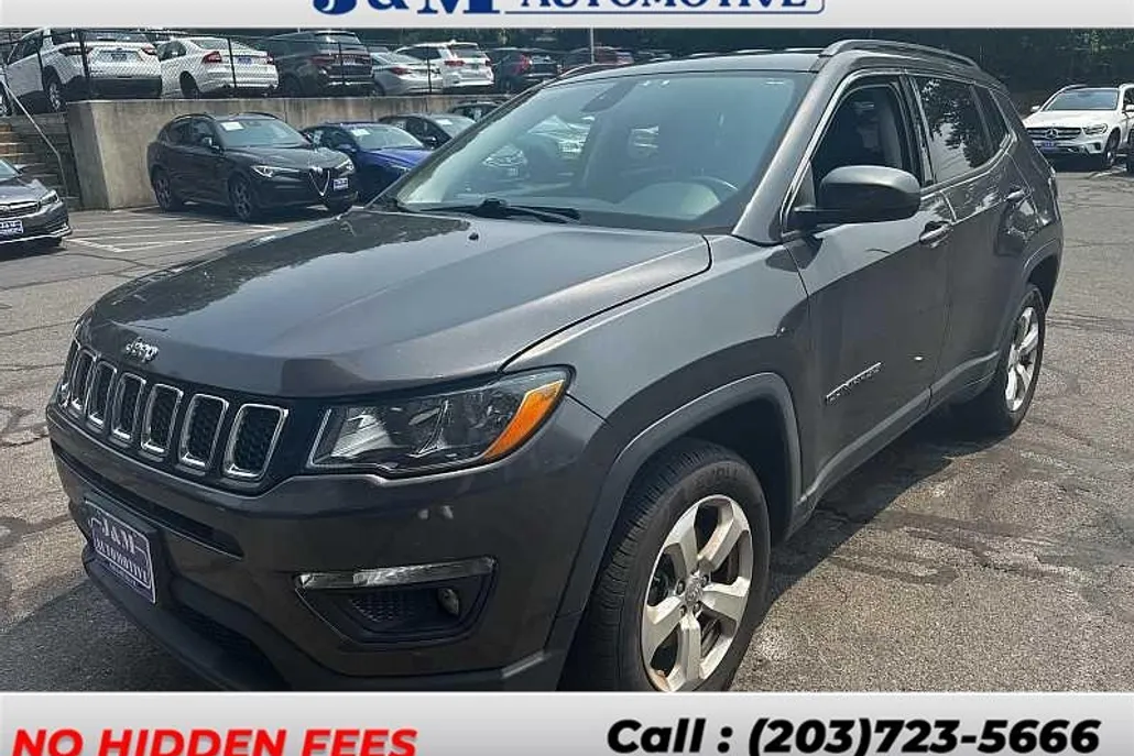 2018 Jeep Compass Latitude photo 1