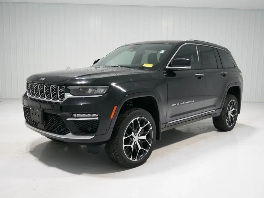 2022 Jeep Grand Cherokee Summit Reserve photo 1