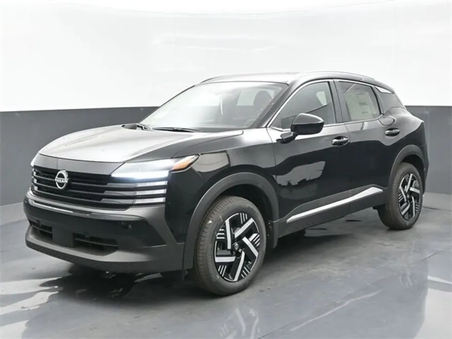 2026 Nissan Kicks SV photo 1
