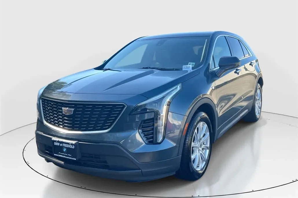 2019 Cadillac XT4 Luxury photo 1
