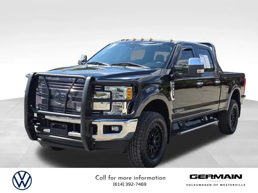 2017 Ford F-350 Lariat photo 1