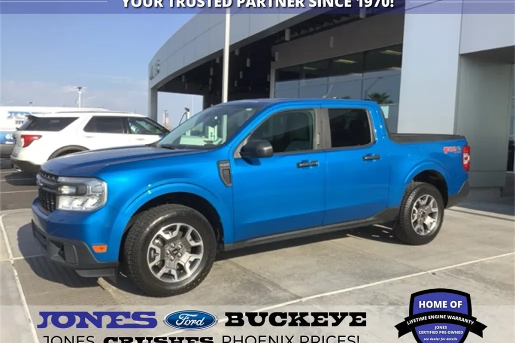 2022 Ford Maverick XLT photo 1