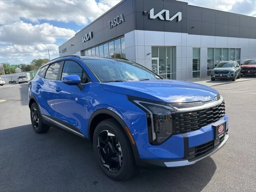 2026 Kia Sportage EX photo 1