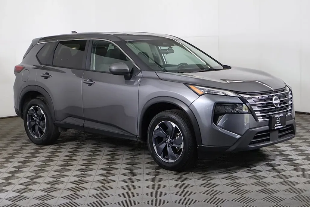 2024 Nissan Rogue SV photo 1