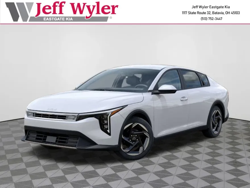 2025 Kia K4 EX photo 1
