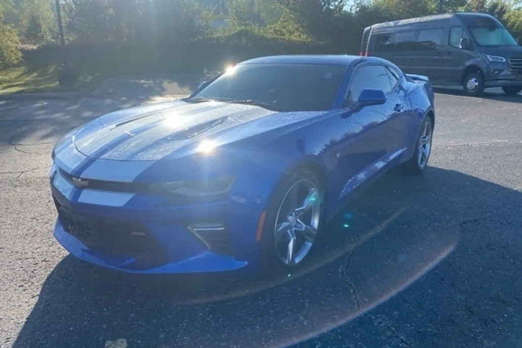 2016 Chevrolet Camaro 2SS photo 1