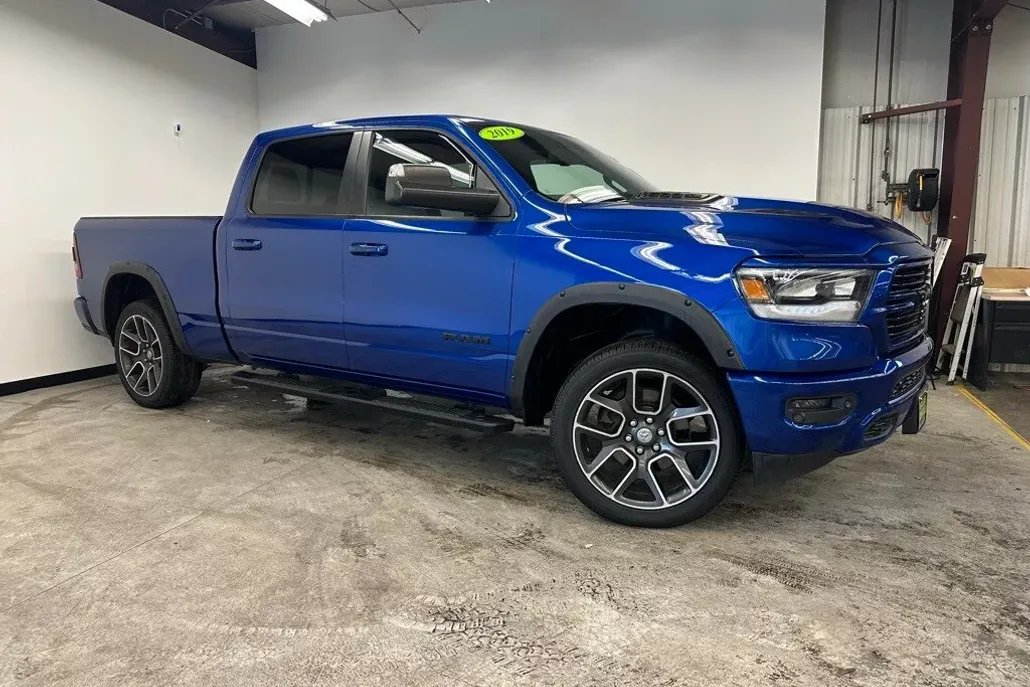 2019 Ram 1500 Sport photo 1