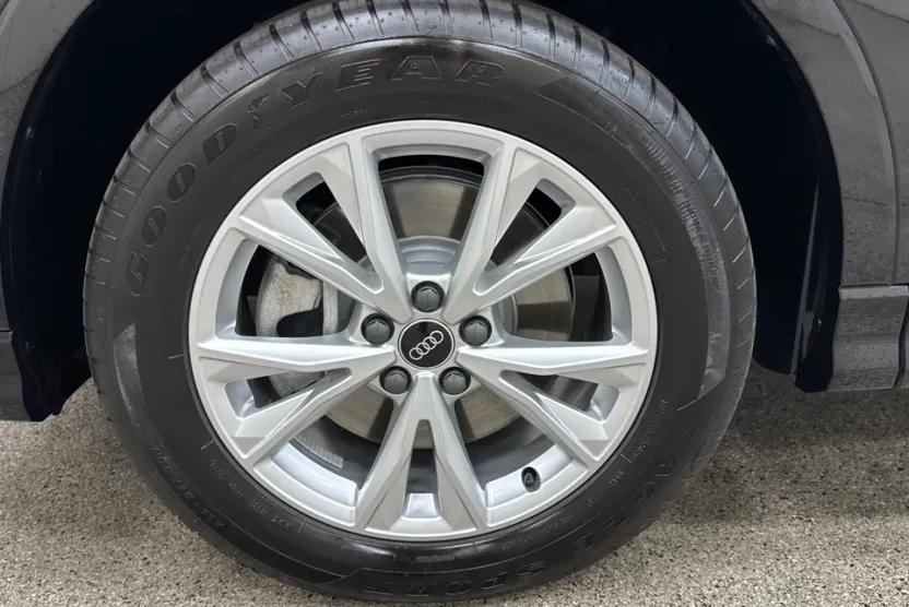 2022 Audi Q3 Premium S line photo 1