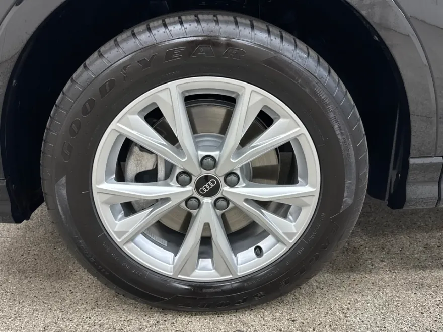 2022 Audi Q3 Premium S line photo 1