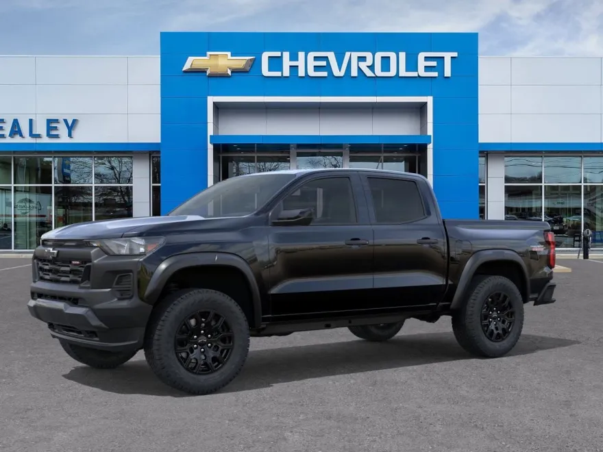 2026 Chevrolet Colorado Trail Boss photo 1