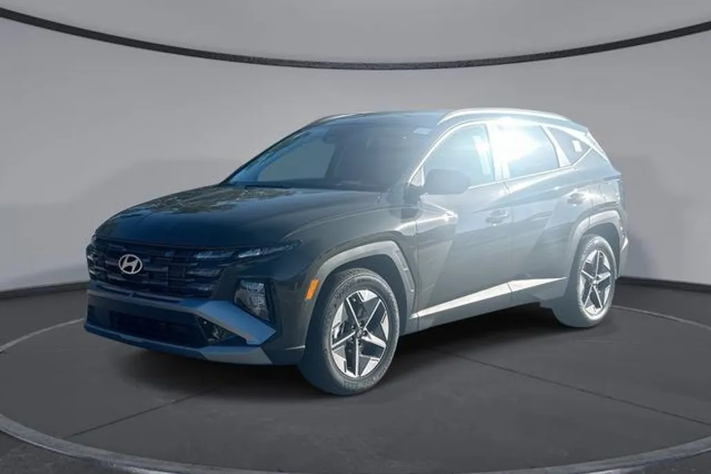 2026 Hyundai Tucson SEL photo 1