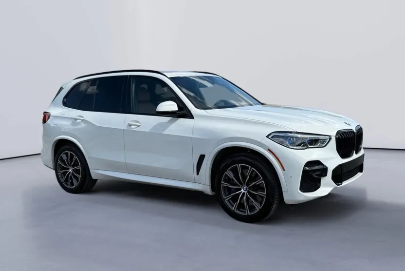 2022 Bmw X5 M50i photo 1