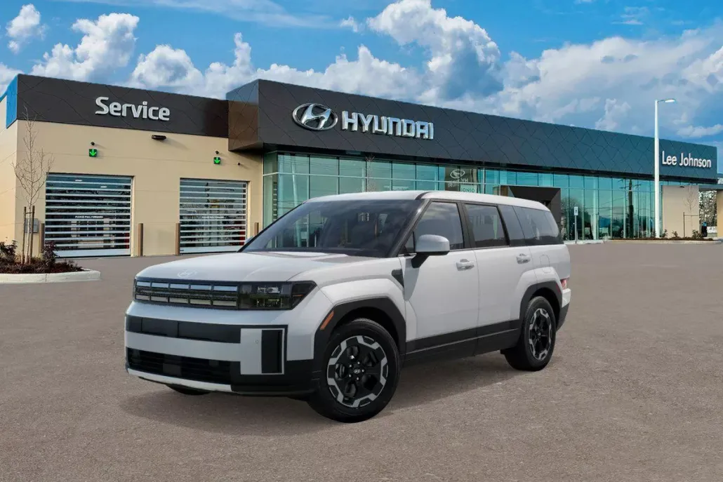 2026 Hyundai Santa Fe SE photo 1