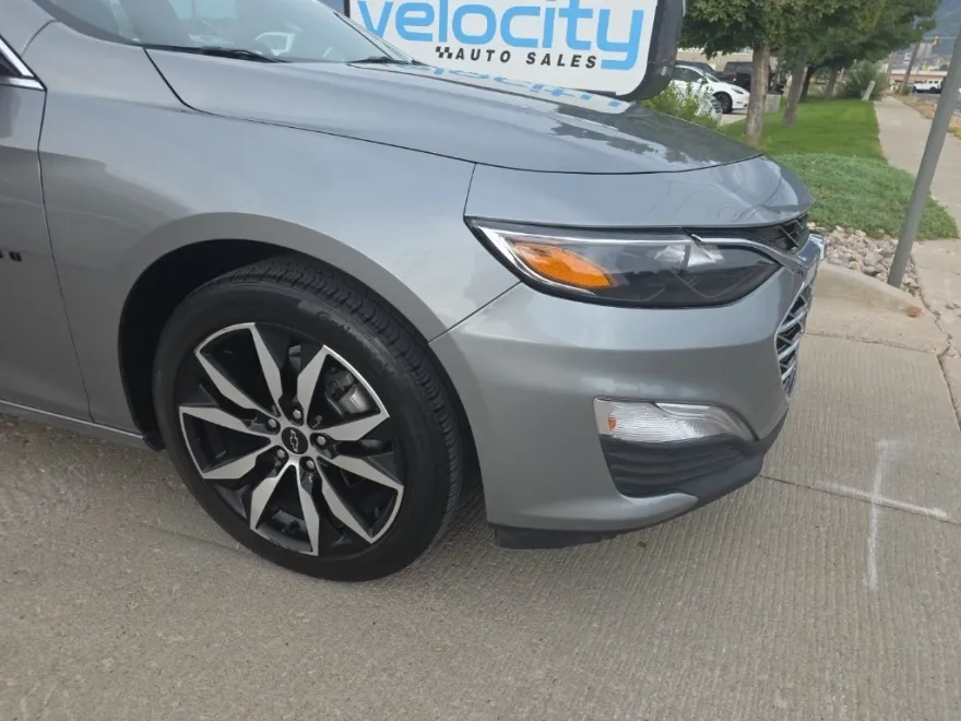 2023 Chevrolet Malibu RS photo 1
