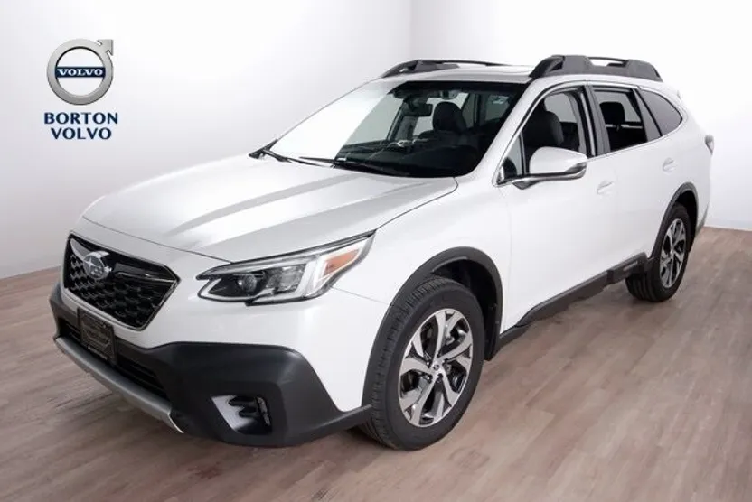 2020 Subaru Outback Limited XT photo 1