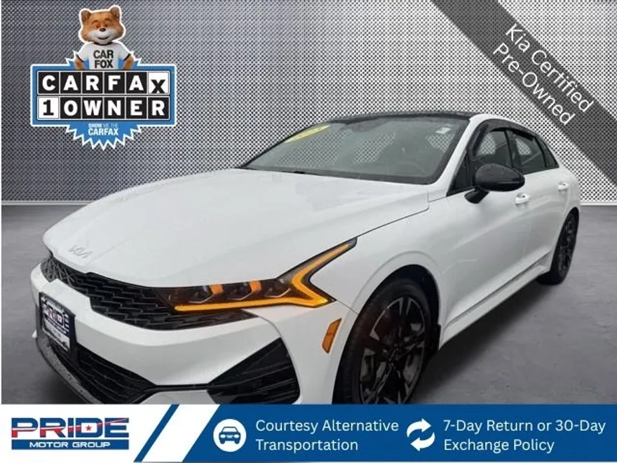 2023 Kia K5 GT-Line photo 1