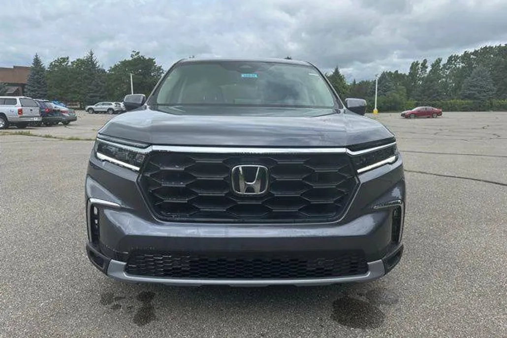 2025 Honda Pilot EX-L photo 1