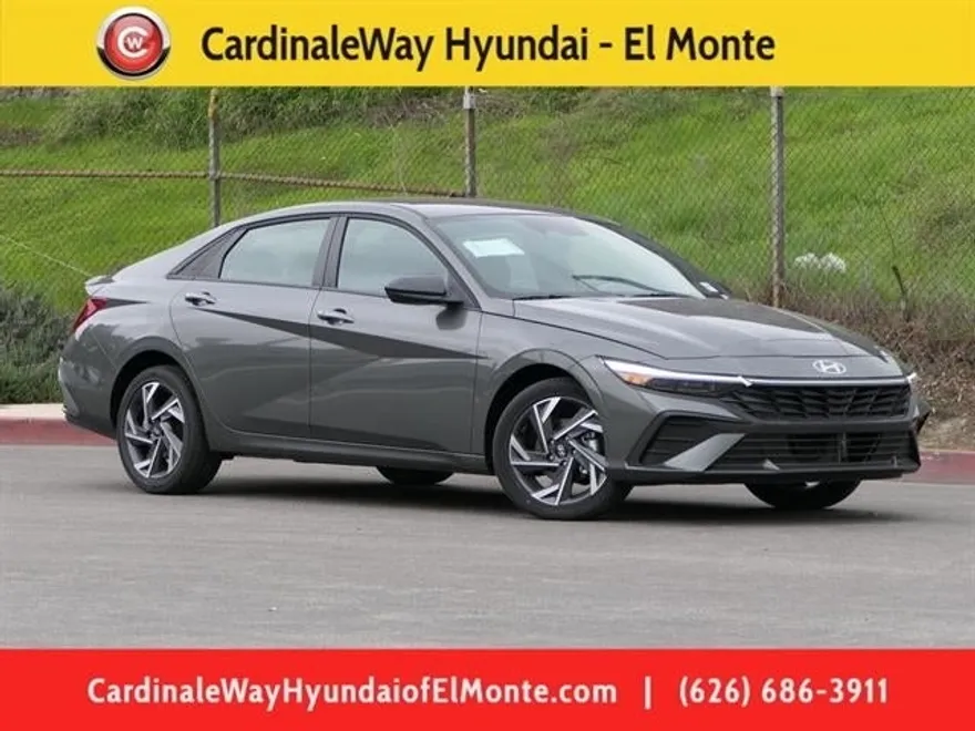 2025 Hyundai Elantra Hybrid SEL Sport photo 1