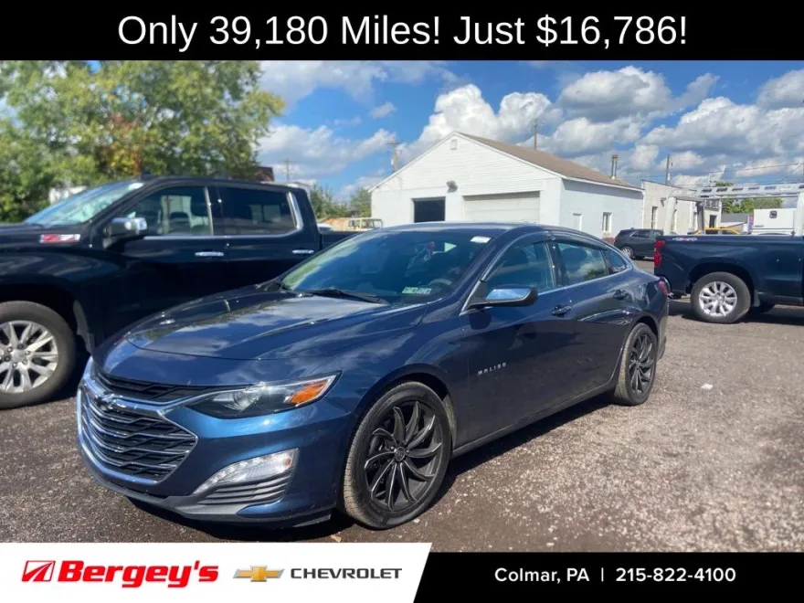 2022 Chevrolet Malibu 1LT photo 1