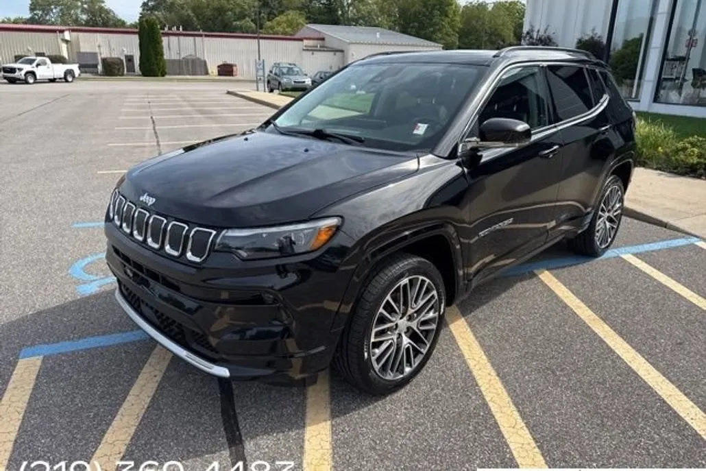 2022 Jeep Compass Limited photo 1