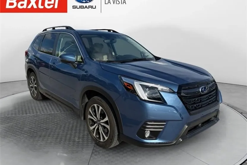 2022 Subaru Forester Limited photo 1