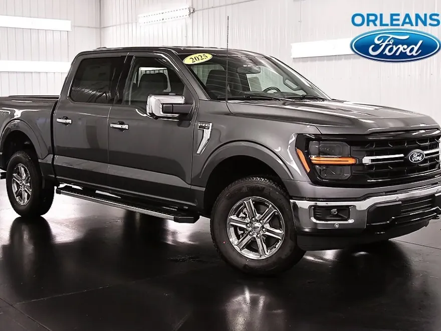 2025 Ford F-150 XLT photo 1