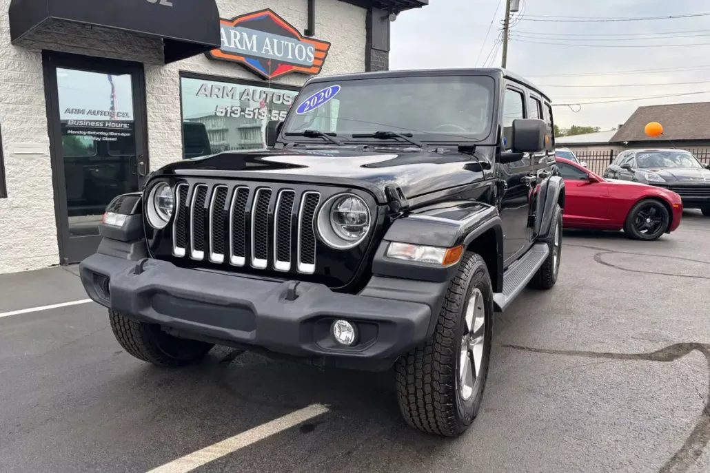 2020 Jeep Wrangler Unlimited Sahara Sport photo 1
