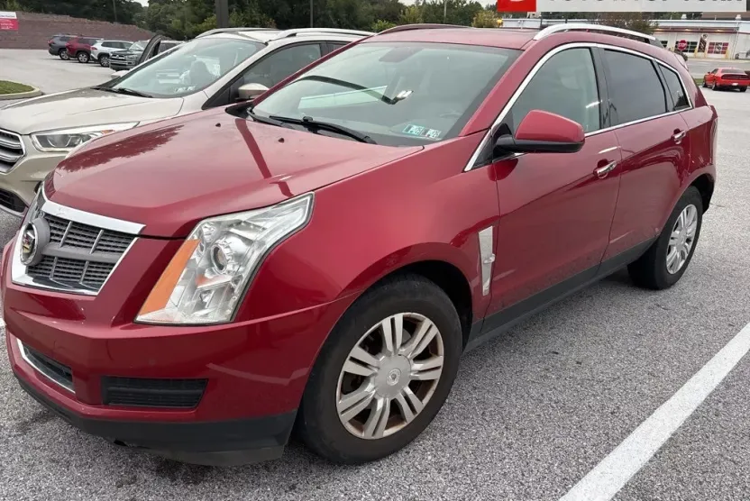 2010 Cadillac SRX Luxury photo 1