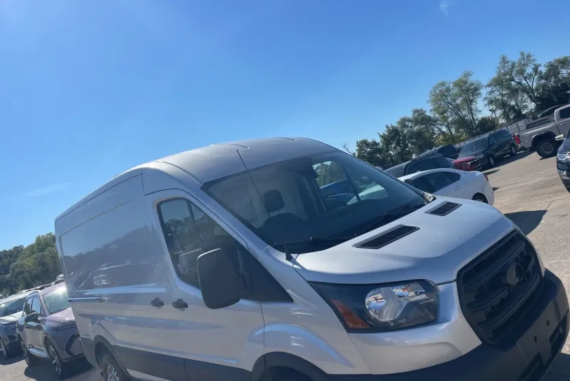 2020 Ford Transit Cargo Van photo 1