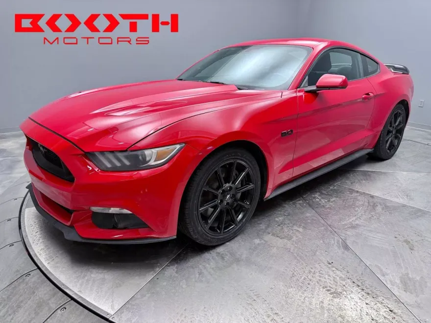 2016 Ford Mustang GT photo 1