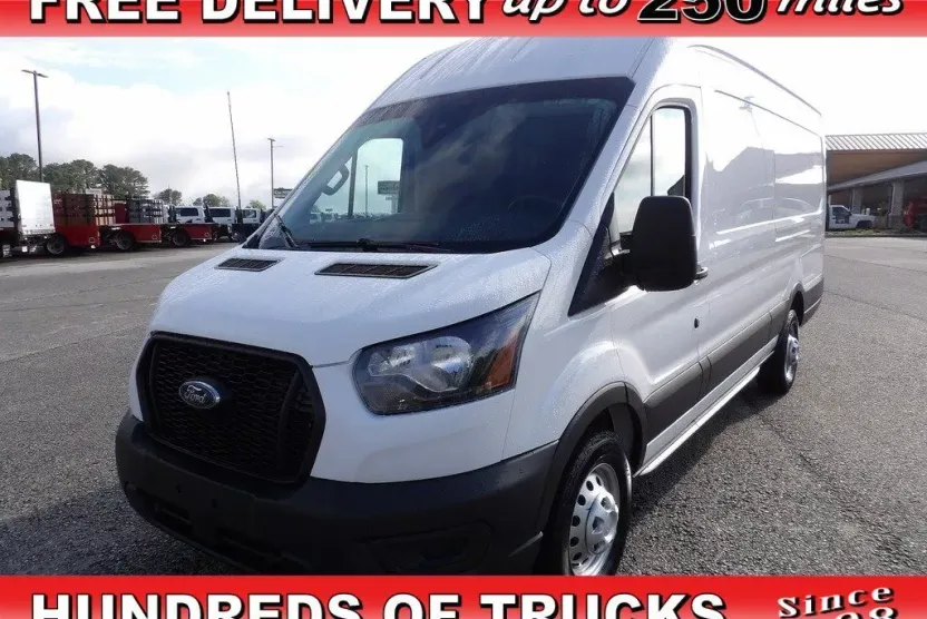 2023 Ford Transit photo 1