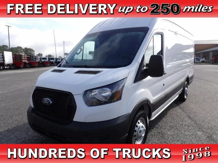 2023 Ford Transit photo 1