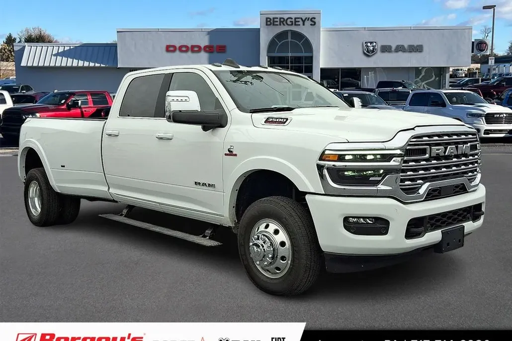 2026 Ram 3500 Limited photo 1