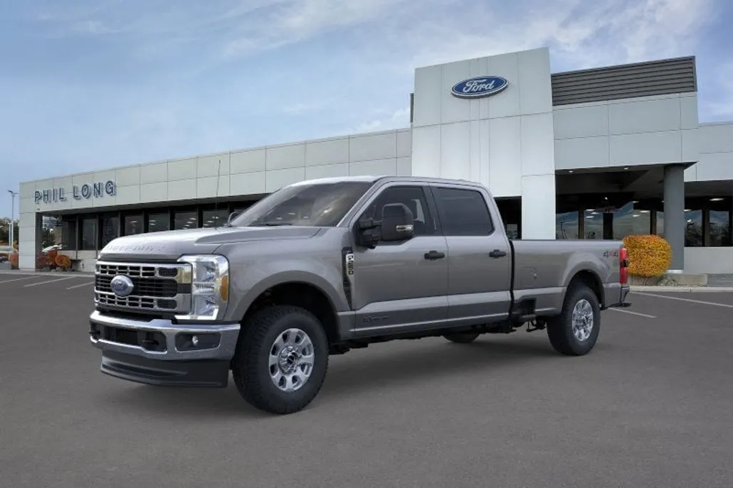 2025 Ford F-250 XLT photo 1