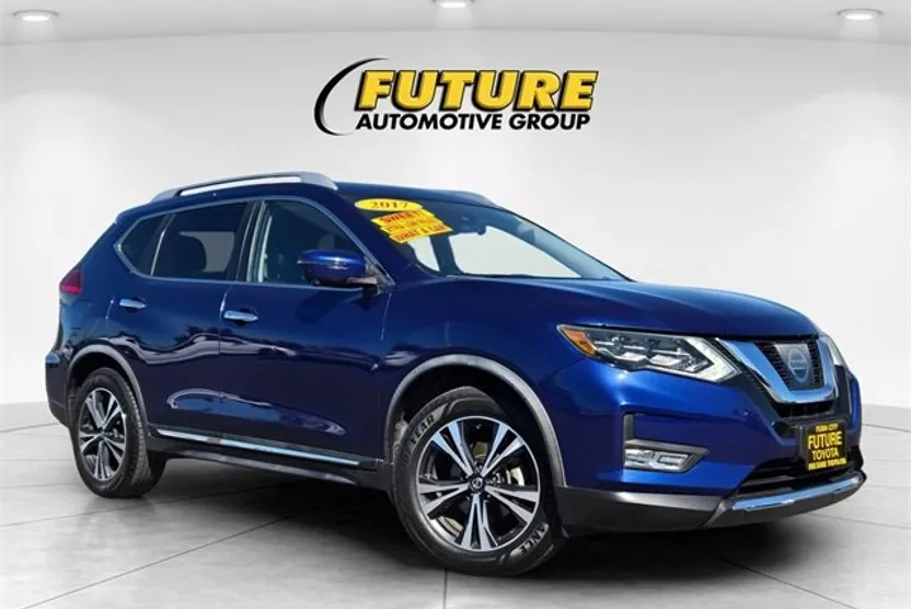 2017 Nissan Rogue SL photo 1