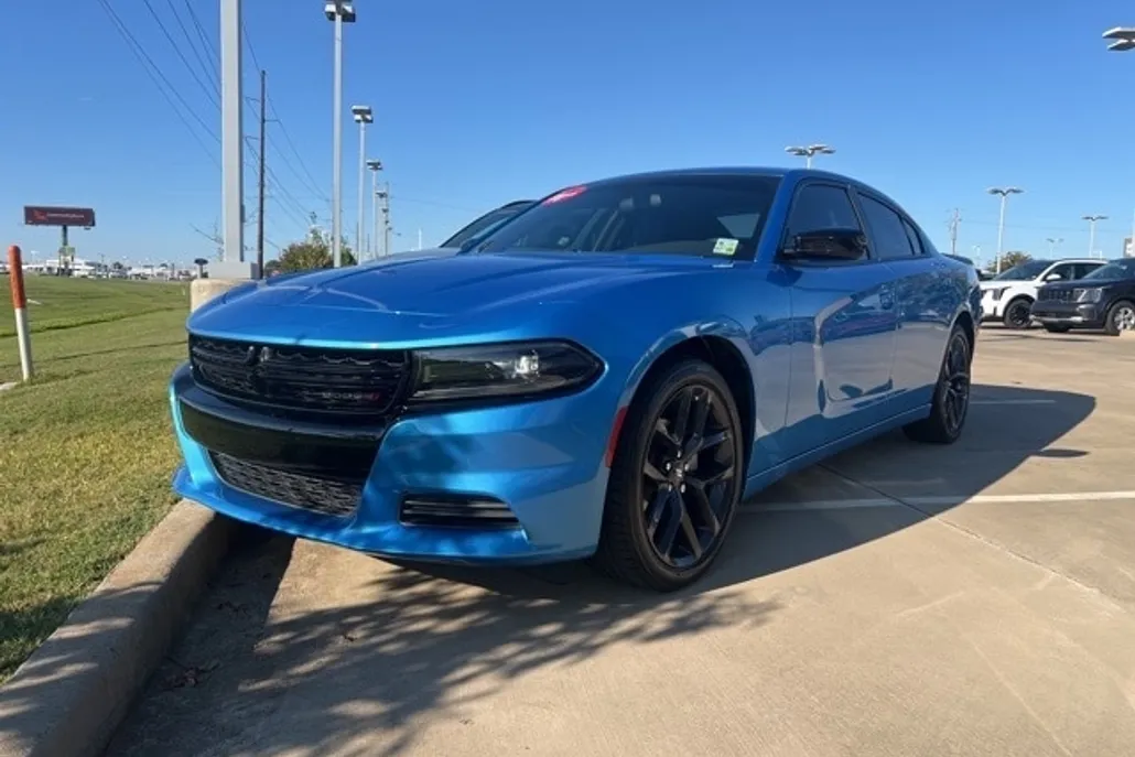 2023 Dodge Charger SXT photo 1