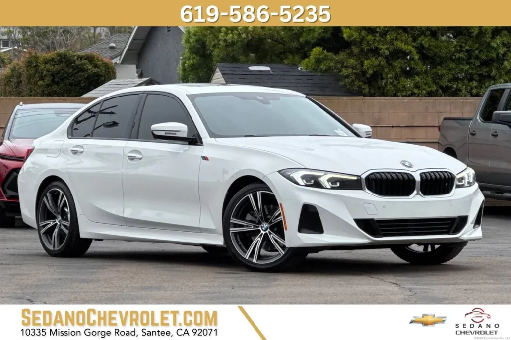 2023 Bmw 330i photo 1
