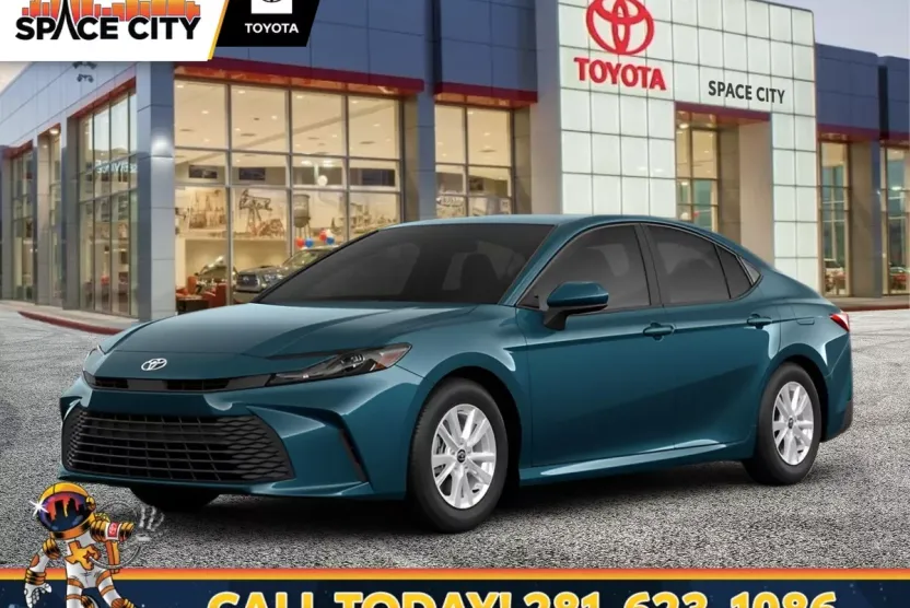 2026 Toyota Camry LE photo 1