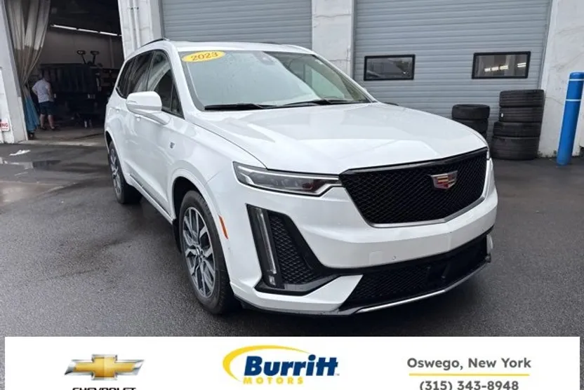 2023 Cadillac XT6 Sport photo 1