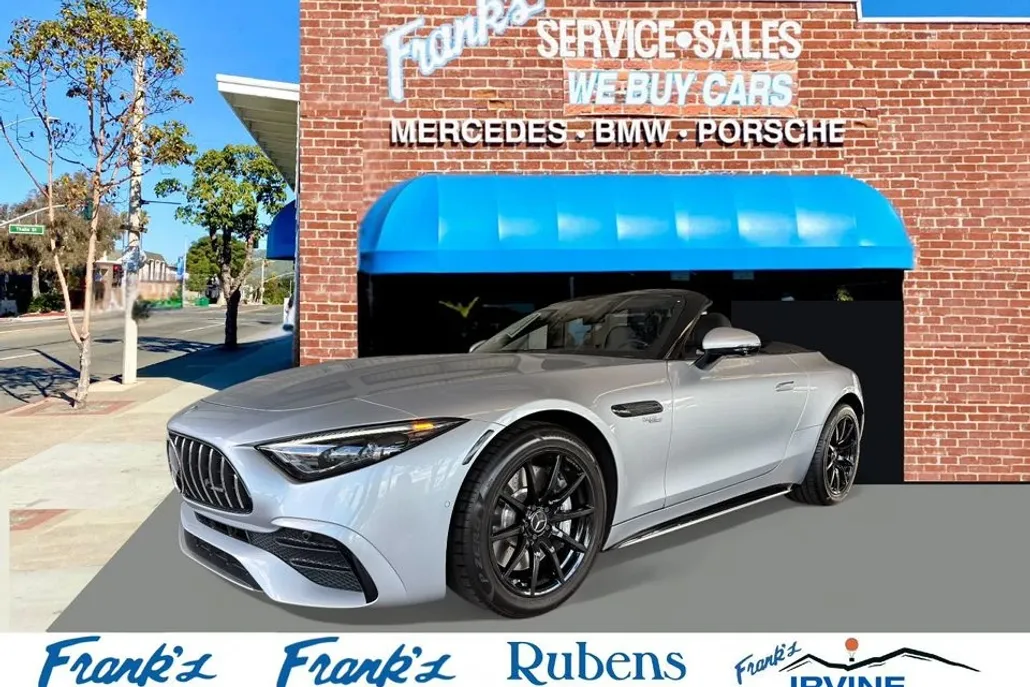 2023 Mercedes Benz SL 43 AMG photo 1