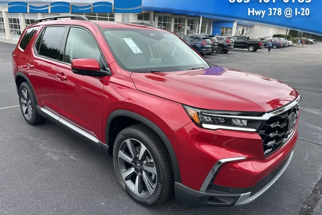 2025 Honda Pilot Elite photo 1