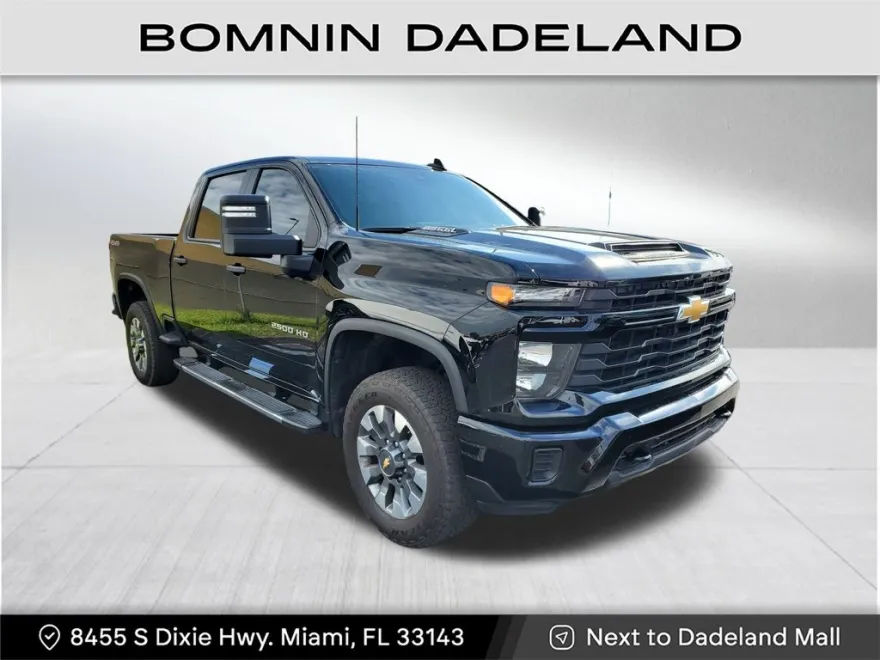 2024 Chevrolet Silverado 2500HD Custom photo 1