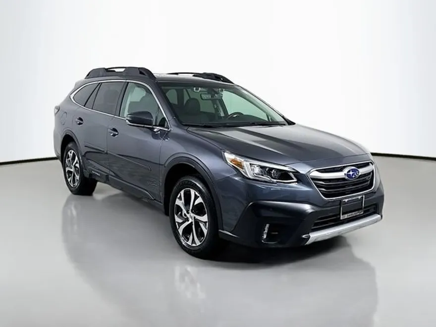 2020 Subaru Outback Limited photo 1