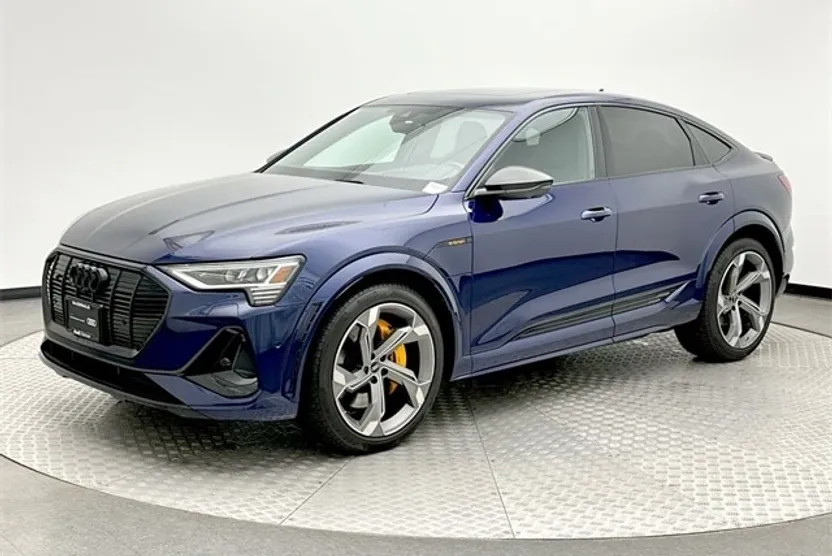 2022 Audi e-tron Sportback Premium Plus photo 1