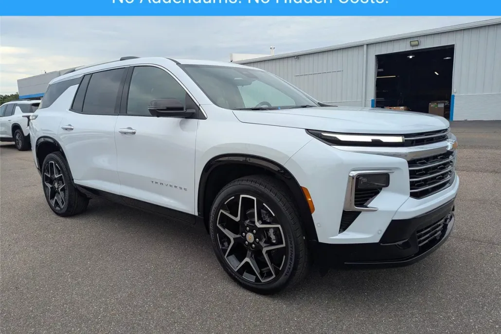 2026 Chevrolet Traverse High Country photo 1