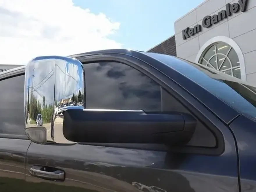 2019 Ram 1500 Laramie Sport photo 1