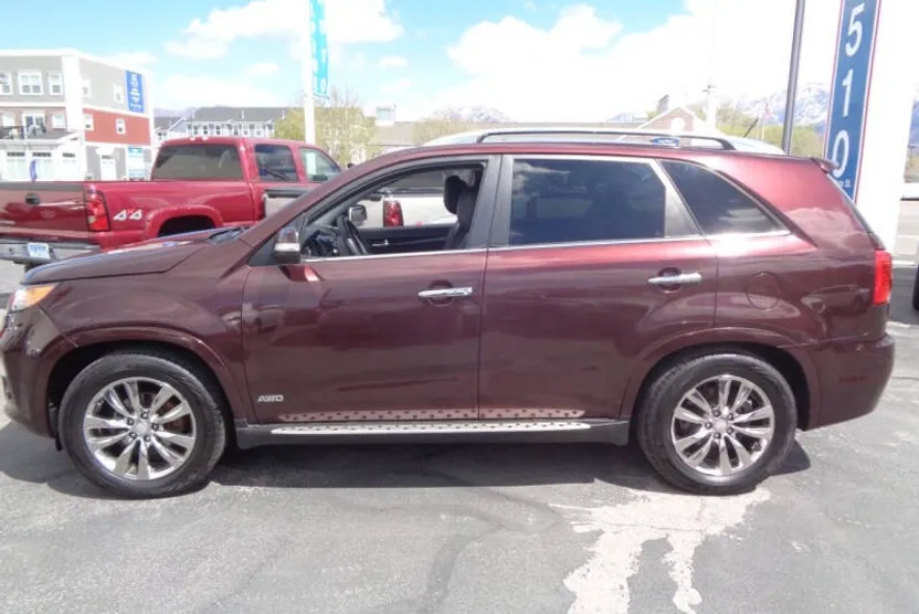 2013 Kia Sorento SX photo 1