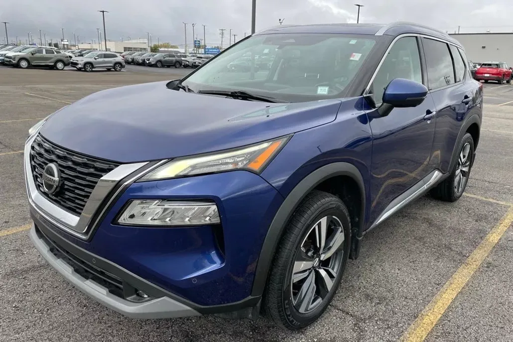2021 Nissan Rogue SL photo 1
