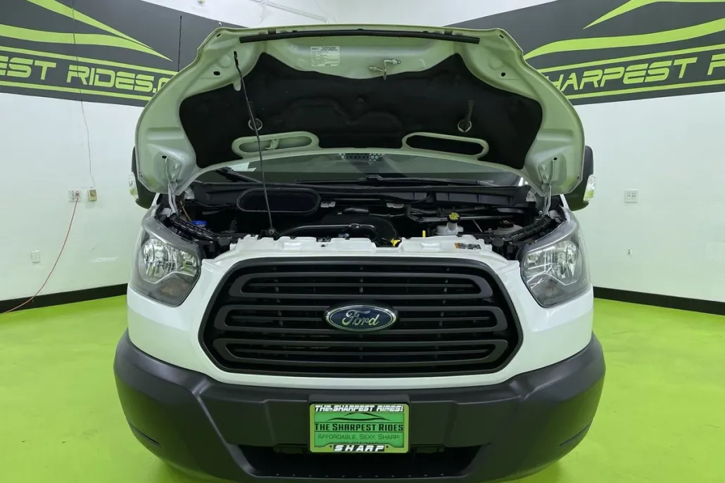 2019 Ford Transit photo 1